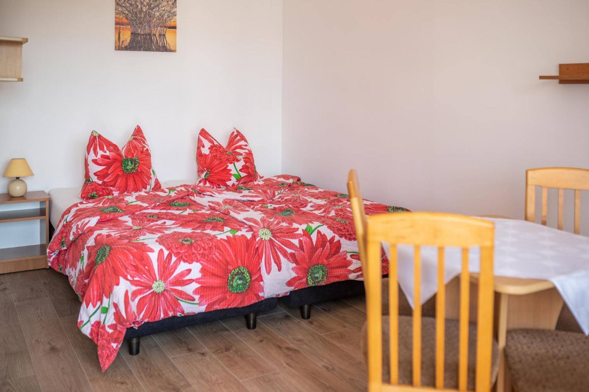 Apartamento Cieply Zakatek Rewal Habitación foto